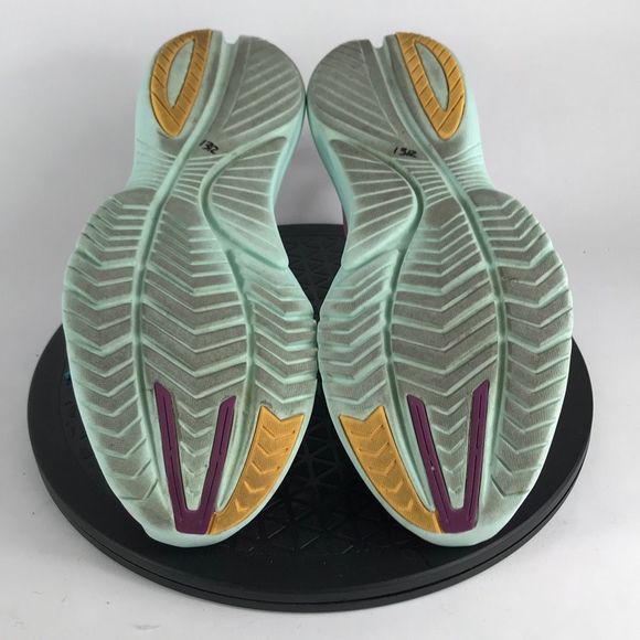 Saucony Kinvara 12 Pink Athletic Running Shoes S10619-26 Women’s Size 11 - Picture 10 of 12